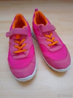 Ružové tenisky (30, 35 a 36)