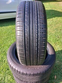 215/50 r17 letne pneumatiky - 1