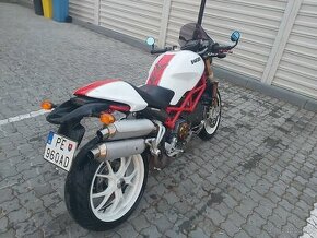 Ducati Monster S4RS Testastretta - 1