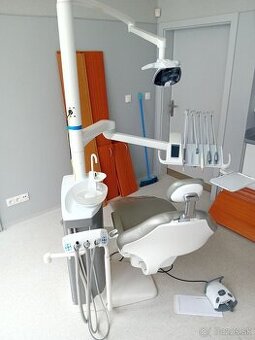 Stomatologicke kreslo