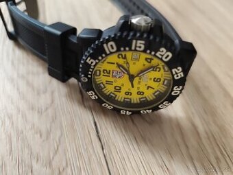 Luminox