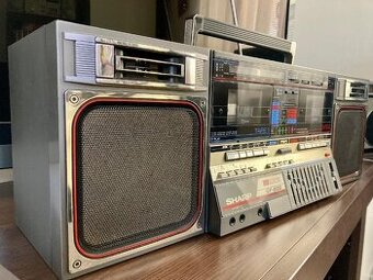 Sharp GF 800