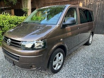 VW T5 MULTIVAN 2.0TDI 103KW r.11/2011 218000km tempomat