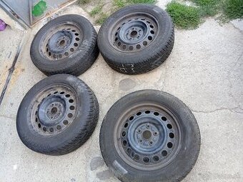 215/60R16