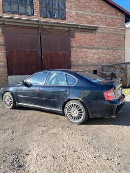 Predám Subaru Legacy 3.0 H6