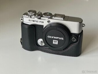 Olympus E-P7