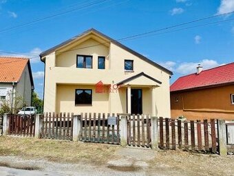ZNÍŽILI SME CENU: Rodinný dom vo výstavbe len 2km od R7
