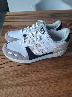 Asics tenisky