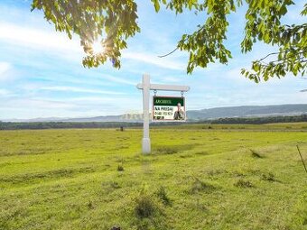 NA PREDAJ, INVESTIČNÝ POZEMOK, ZÁBORSKÉ, 938m2