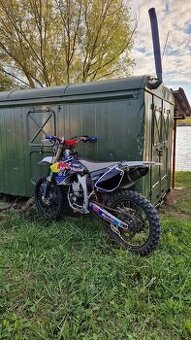 Yamaha yzf 250