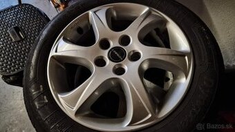 205/55 r16 toyota auris - 1