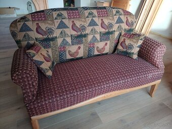 vidiecky jedálenský  gauč