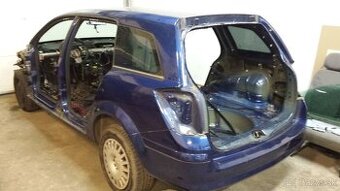 rozpredam opel astra H 1,7 cdti 1,4i caravan hatchback