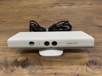 Kinect senzor na XBOX 360 biely