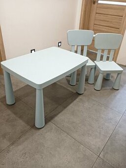 Stolík a stoličky Mammut Ikea