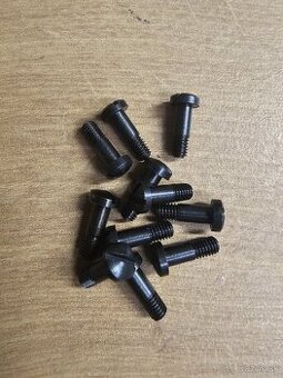 Skrutka mušky Slavia 630/631/634