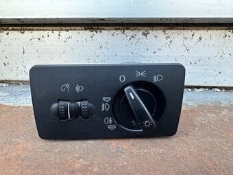 Predám Vypinač svetiel škoda fabia i predné aj zadné hmlovky