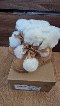 Nove cizmicky velkost 28