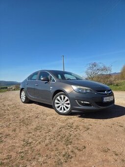 Opel Astra J 1.4 Turbo