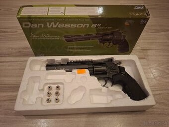 Dan Wesson 6