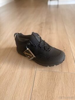 bosp taras kanady nizke goretex, UK 9