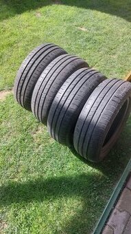 GOOD YEAR 185/60 r15