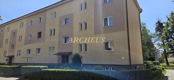 Priestranný 2-izbový byt s balkónom, 63m2, Humenné
