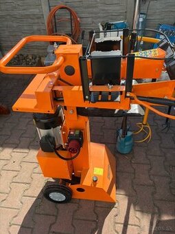 STIEPAČKA PATRIOT 8T