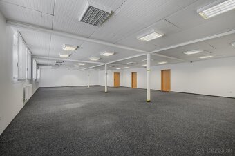Skladové priestory, kancelárie na predaj