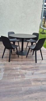 Okrúhly jedálensky stôl 110cm