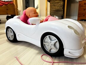 Dievčenské auto pre bábiky