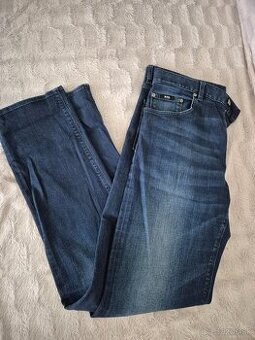 Damske jeansy Hugo Boss