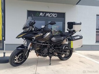 QJ MOTOR SRT900S "2025"FULL VÝBAVA