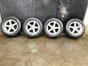 225/65R17 5x114,3 Hond  CRV