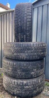 Zimne pneu 255/55r19