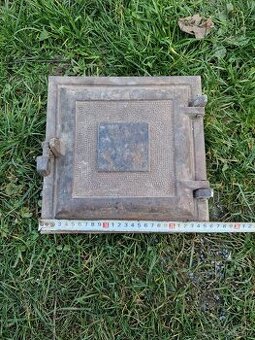 Predam liatinove dvierka ku krbu