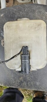 Daihatsu feroza nadobka s motorcekom na stierace