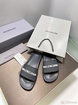 Šľapky Balenciaga