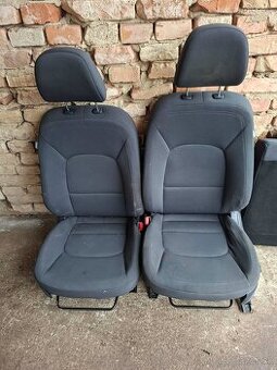 Sedačky Kia Rio III 2013