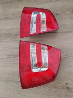 Škoda Octavia 2 sedan zadné svetlá
