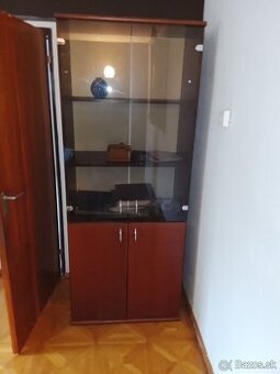 DARUJEM PRESKLENNU SKRIŇU