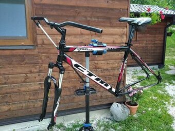 Predám rámovu sadu CTM Rebel