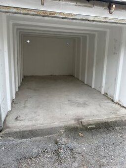 Prenajmem garáž oproti Garni