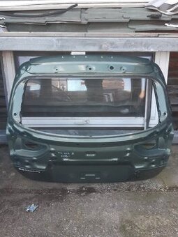 Zadna kapota kia ceed