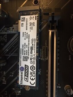 Kingston SA2000M8 SSD NVMe M2 1000GB