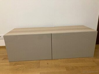 Predám závesný stolík pod TV