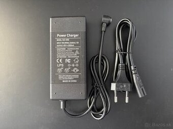 Nabíjačka pre Xiaomi Electric Scooter 4 Pro, 4 Lite EScooter