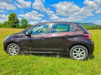 Peugeot 208/ 1.2 / 60kW/ M5