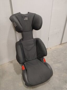 Predám detskú autosedačku Britax Romer 15-36 kg
