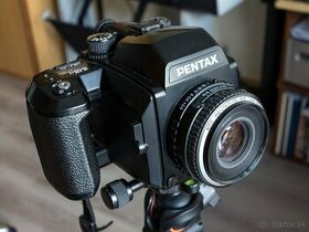 Profesionálny stredoformátový fotoaparát Pentax 645N